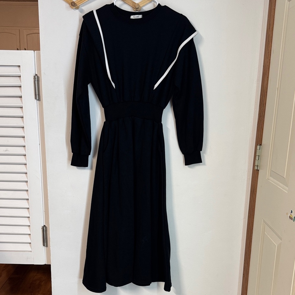 Chic Black Long Sleeve Dress with White Trim